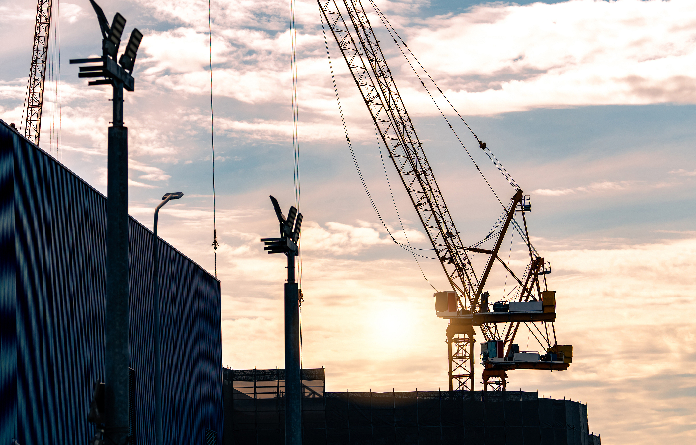Working Over Water and Lifting Equipment