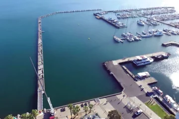 Poralu Marine delivers wave attenuator for Australia’s Geelong Waterfront Safe Harbour Precinct