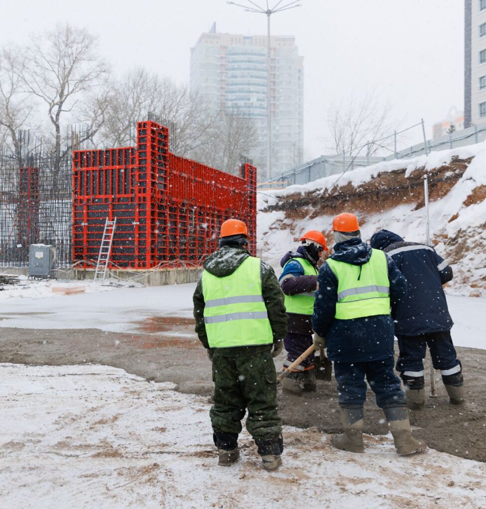 Snow Work A Quick Guide to Working Safely in Winter Weather – OSHA - Marine ...